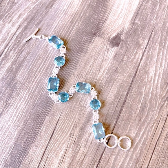 Blue Quartz Bracelet - Picture 4 of 5